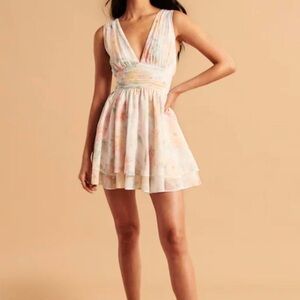 Abercrombie Flirty Drama dress size S